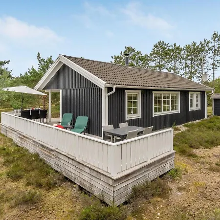 Holiday home Syrine - 300m From The Sea In Ne Jutland By Interhome *