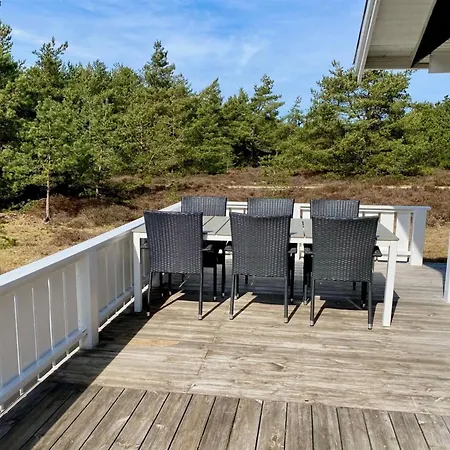 Holiday home Syrine - 300m From The Sea In Ne Jutland By Interhome Laeso